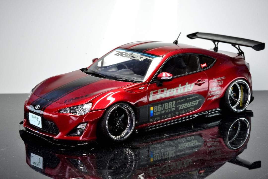 【アオシマ 1/24】TOYOTA86 ”GREDDY&ROCKETBUNNY