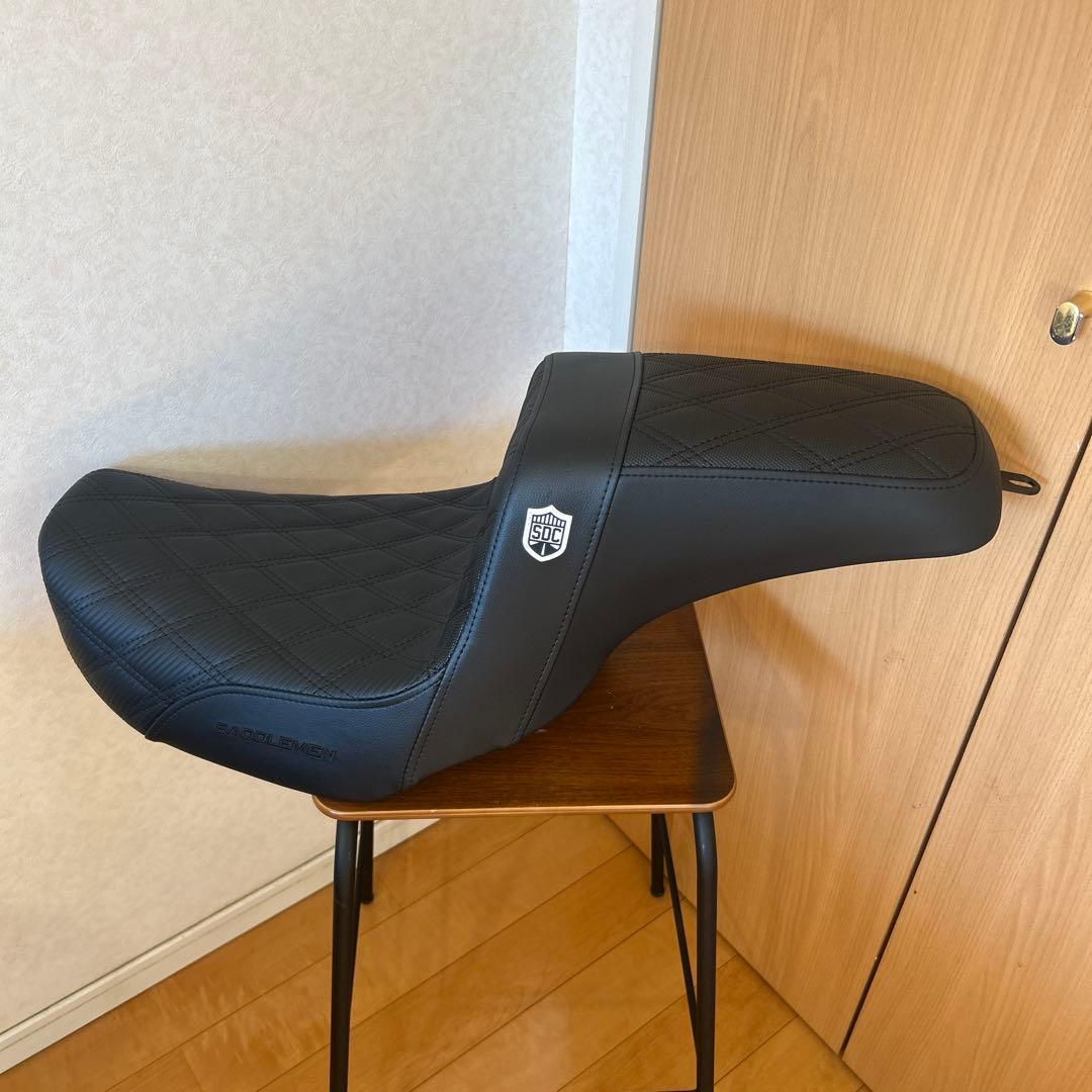 サドルマン　シート　ダイナ　サンディエゴカスタムズ 平成Y2K車・バイク・自転車 - サドルマン シート ダイナ サンディエゴ