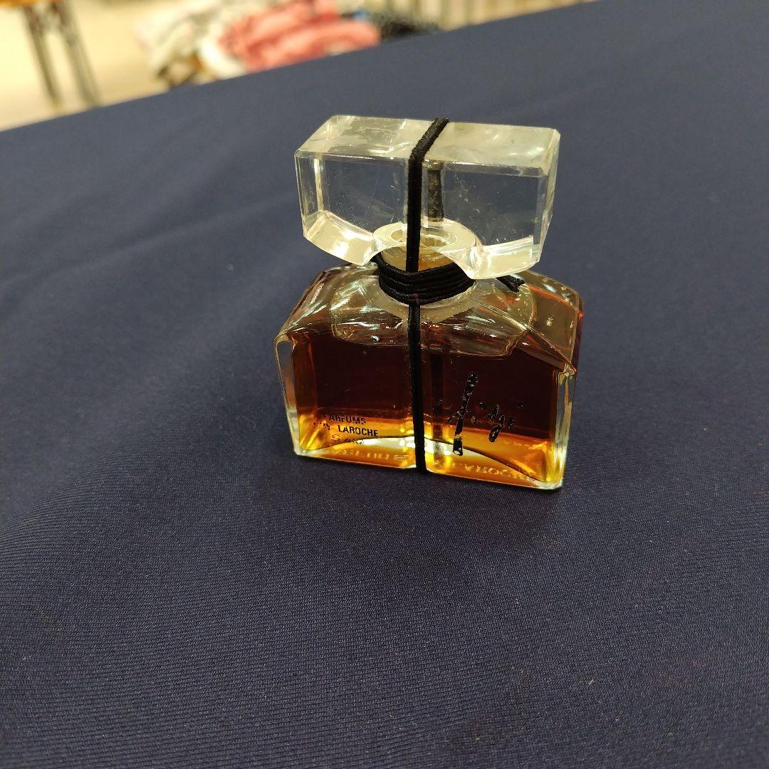 LARDINI 香水 オレンジ色 角型ボトル