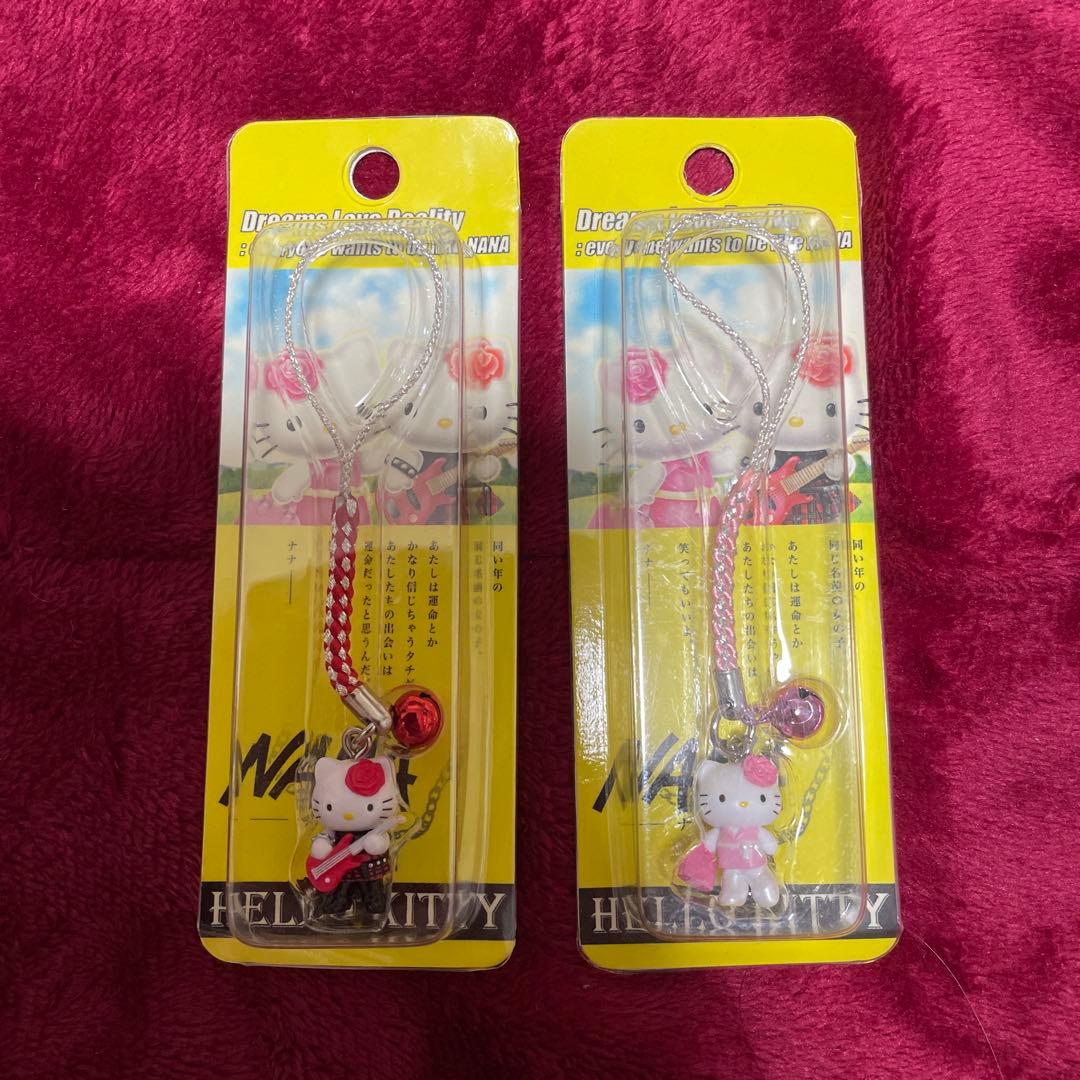 NANAコラボのHELLO KITTYストラップ2個セット