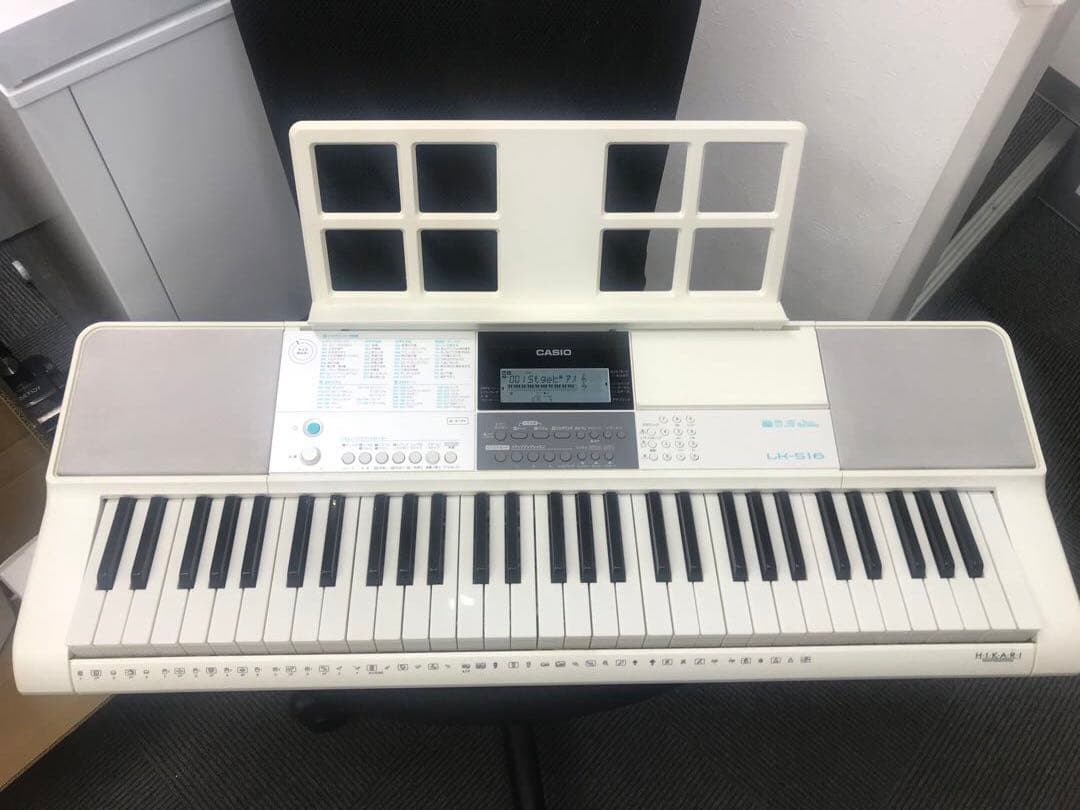 CASIO カシオ LK-516 電子ピアノ 光ナビゲーションキーボード