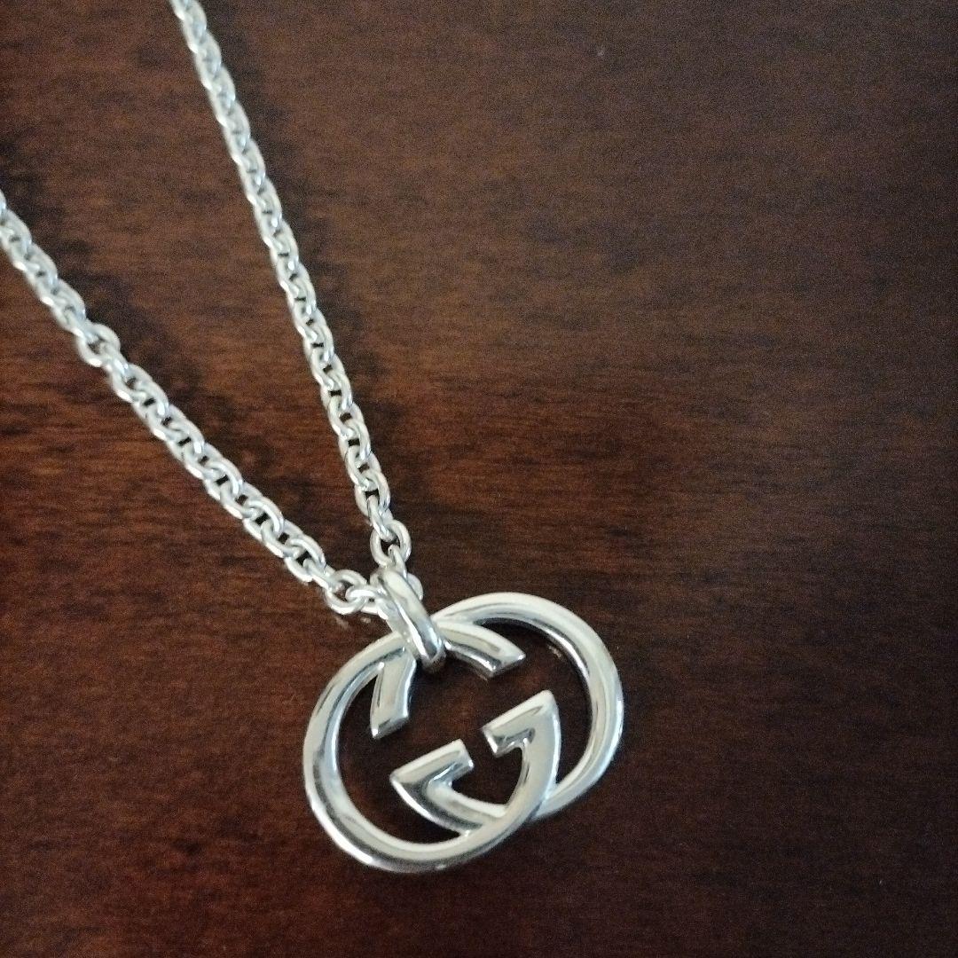Gucci ダブルGロゴ ネックレス