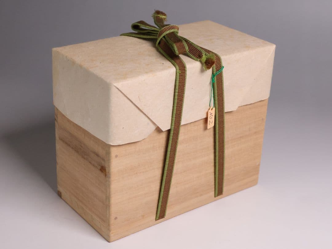 茶道具 伊勢崎満 備前焼 肩衝茶入 仕覆(2点) 共箱 陶歴 陶芸【CM340