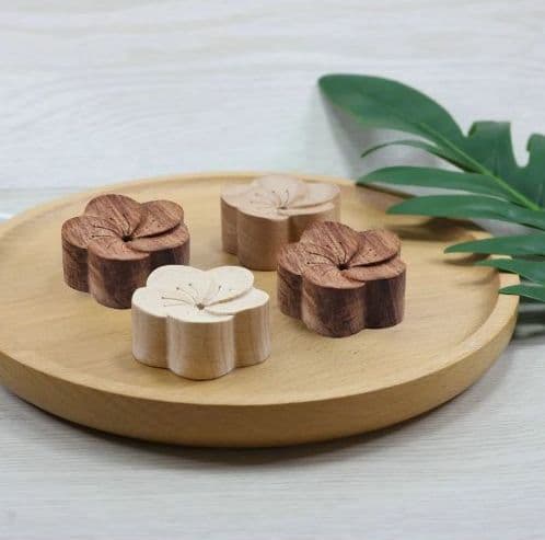 あると便利なキャンプグッズ 虫除け  携帯 アロマデュフューザー 鎌倉天幕 アロマディフューザー 公式 Natural Aroma Diffuser 芳香剤