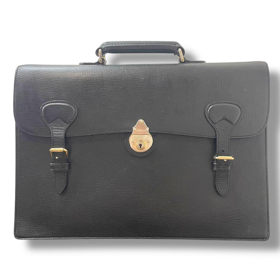 BURBERRY バーバリー　ビジネスバッグ 黒 オールレザー フラップ 金具
