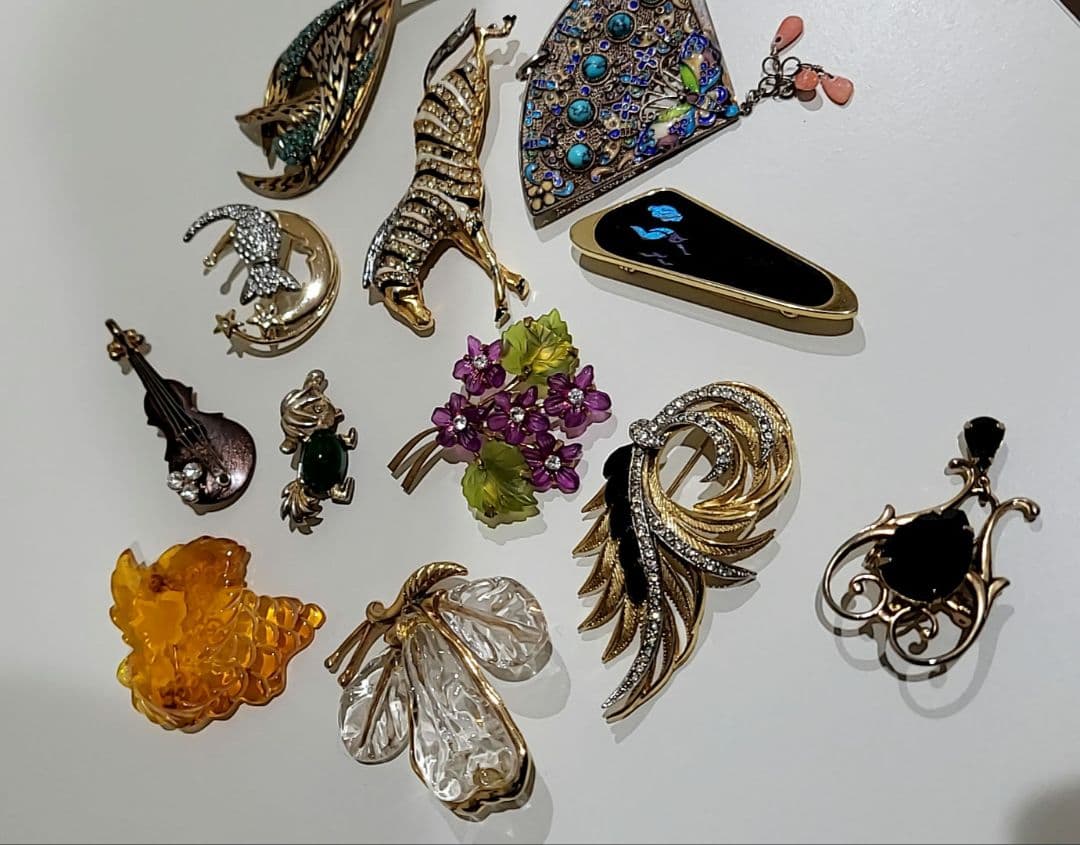 アンティーク　ヴィンテージ　ブローチ　まとめて　昭和レトロ　平成レトロ