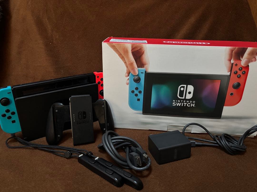 【美品】Nintendo Switch 赤/青 Joy-Con 本体