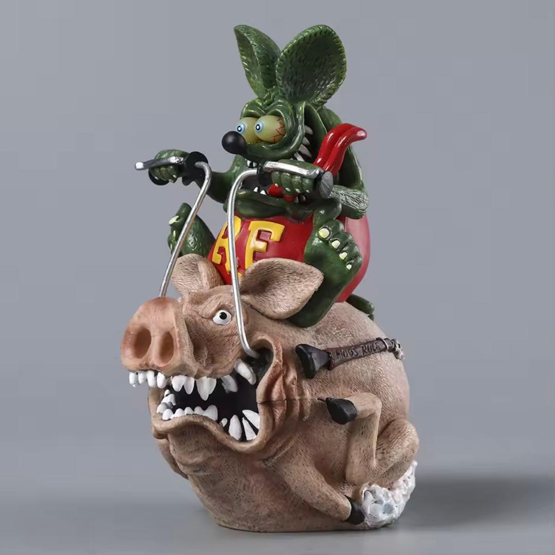 ラットフィンク　豚　フィギュア