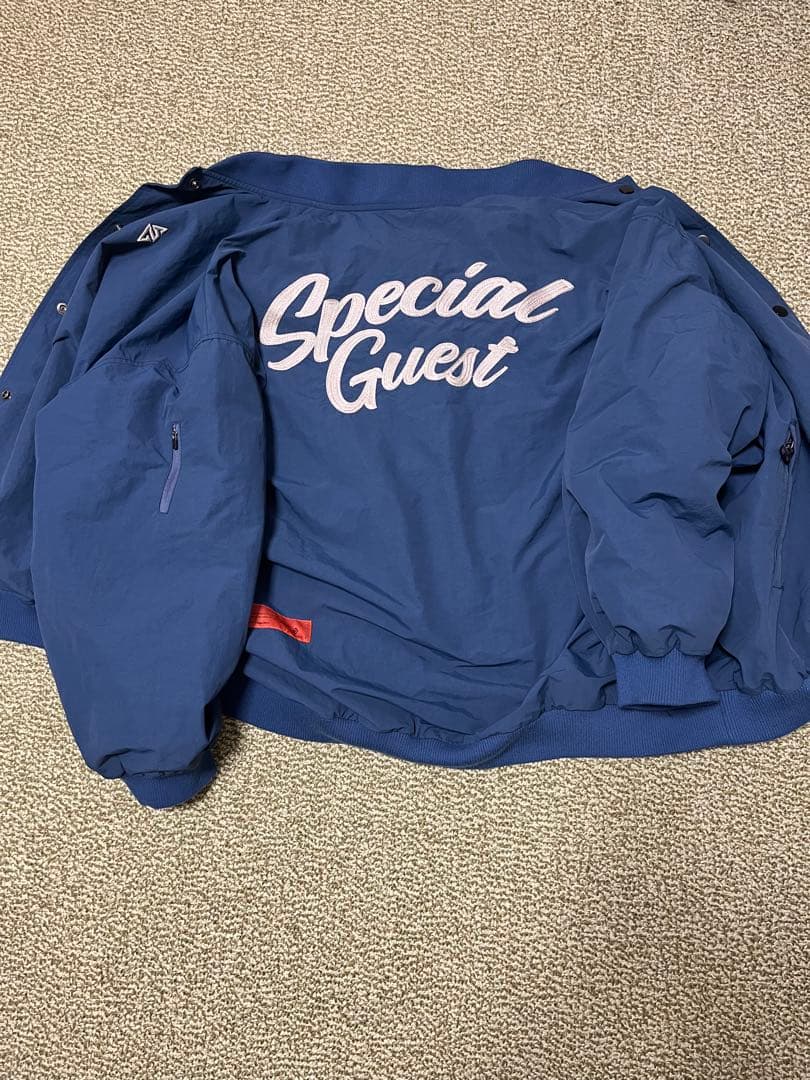 スペシャルゲスト スノボウェア Lサイズ SPECIALGUEST スペシャルゲスト ウェア上下 M/Lの通販 by 4月まで｜ラクマ