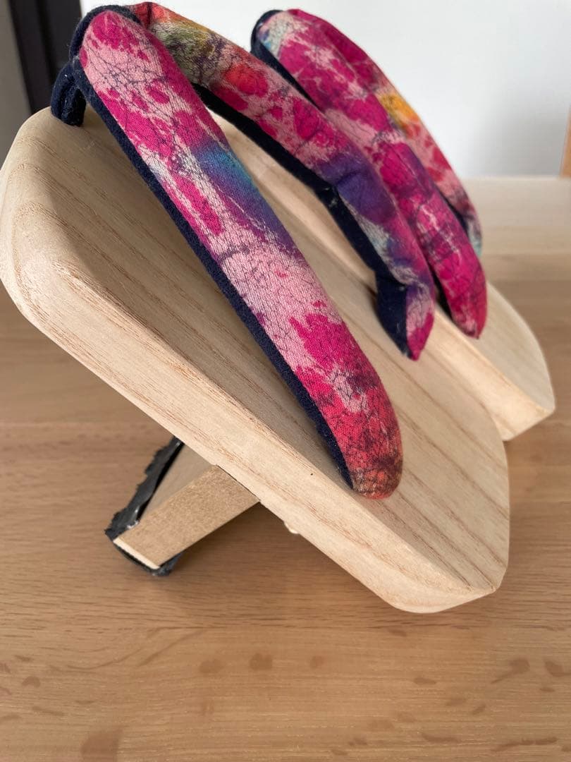 一本歯下駄　GETTA 多色 木製 花柄鼻緒　スポーツ工芸品