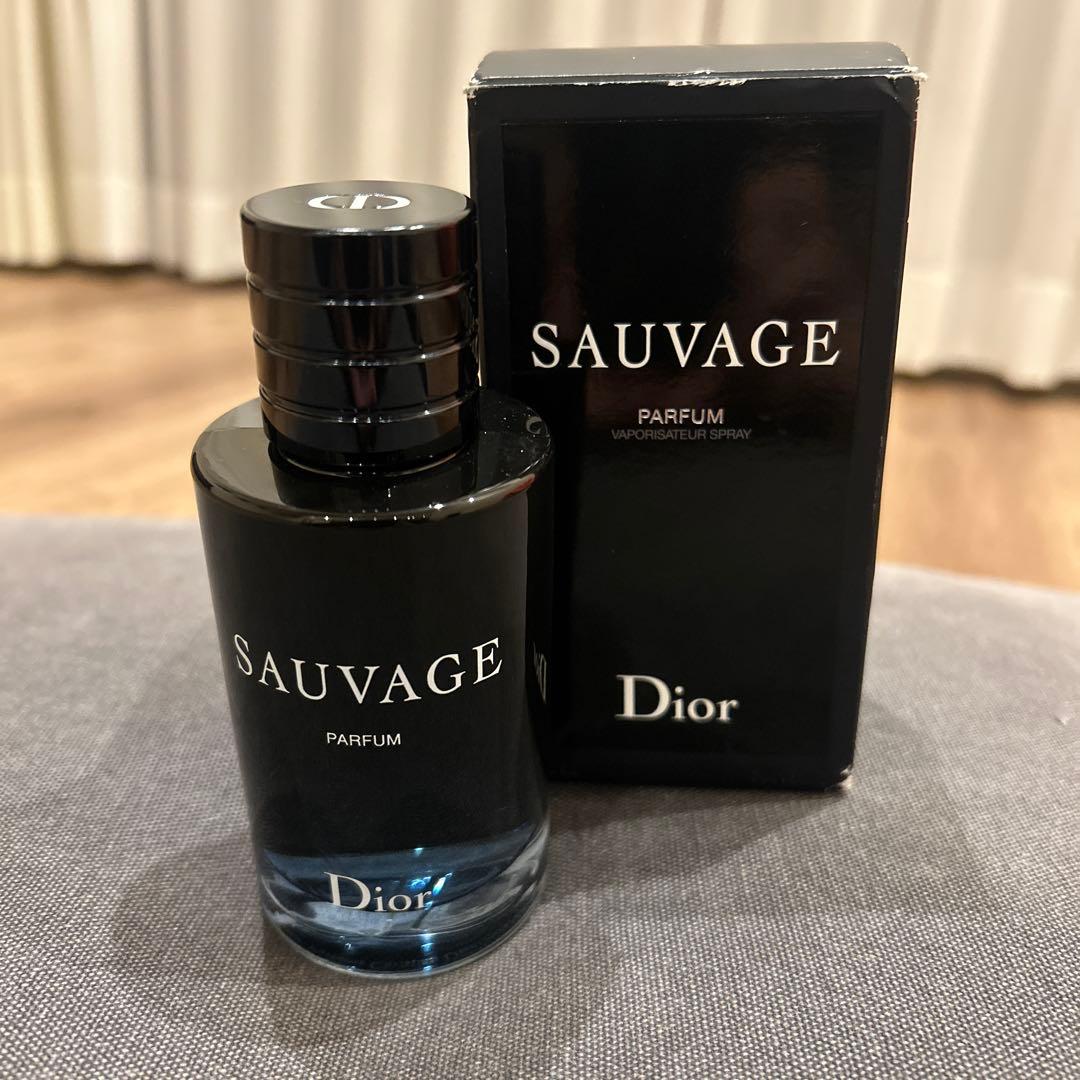 ゆっちさん専用の　Dior Sauvage Parfum 香水　100ml クリスチャン ディオール Christian Dior ソバージュ オーデパルファム