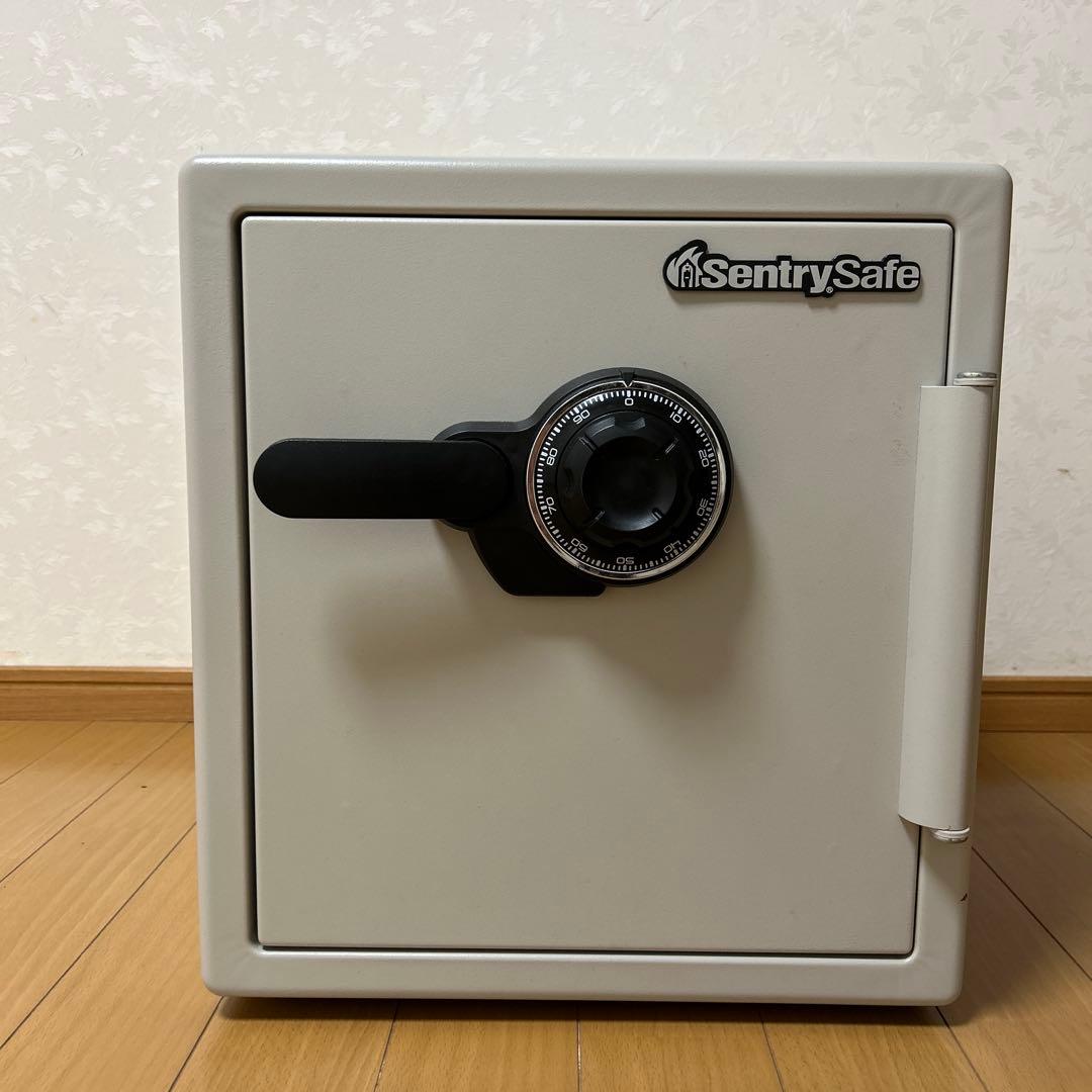 セントリー(Sentry) JF123CT 耐火金庫