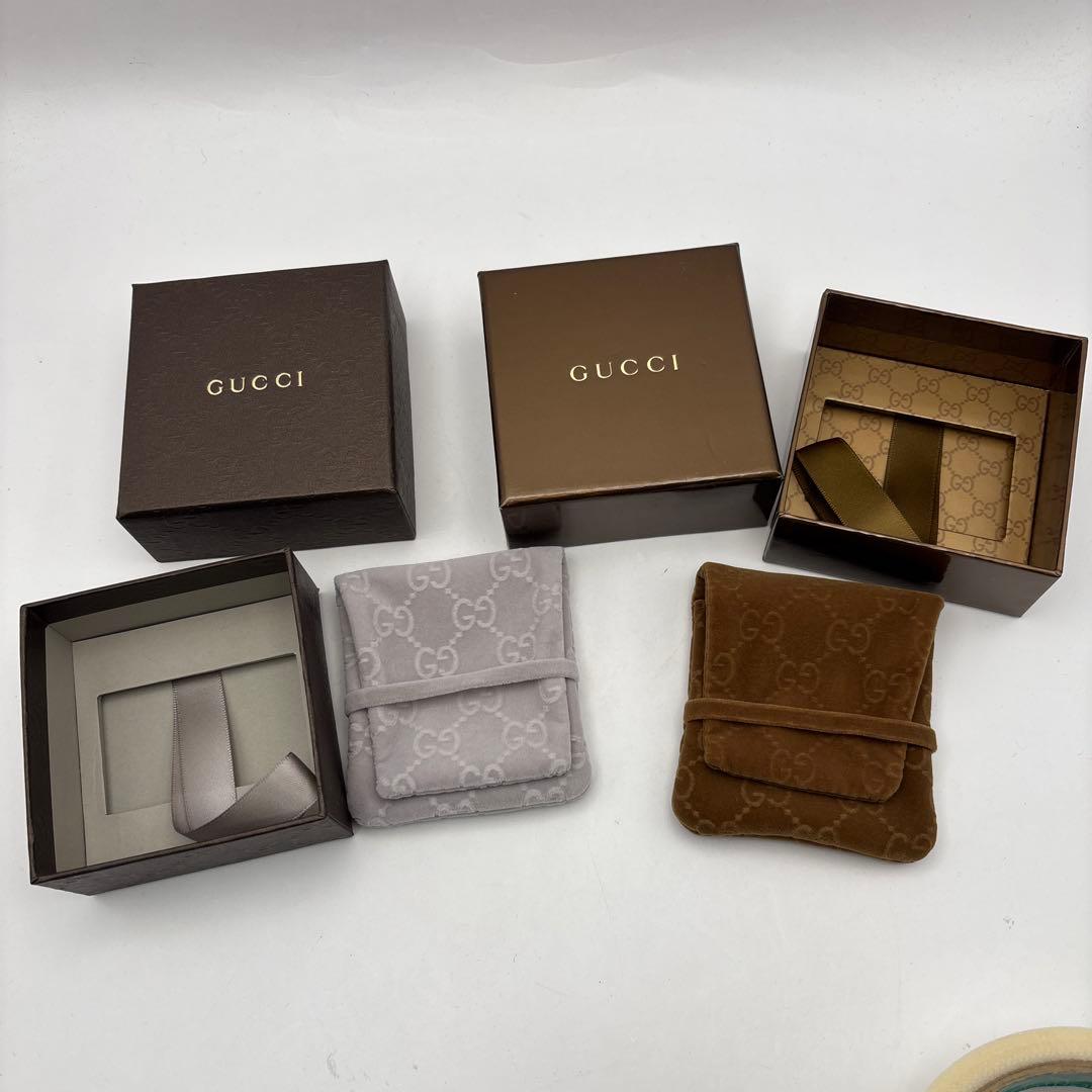 GUCCI ギフトボックス グレー 空き箱ギフト箱2個 - メルカリ