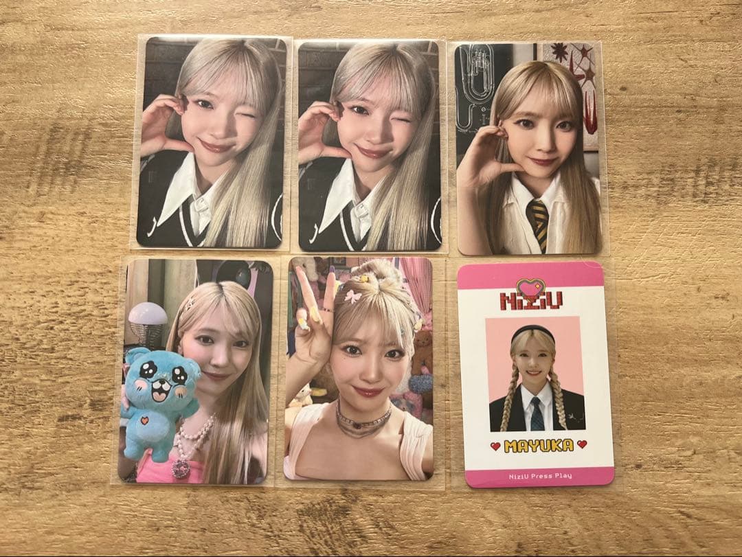 NiziU マユカ トレカ まとめ売り pressplay - メルカリ