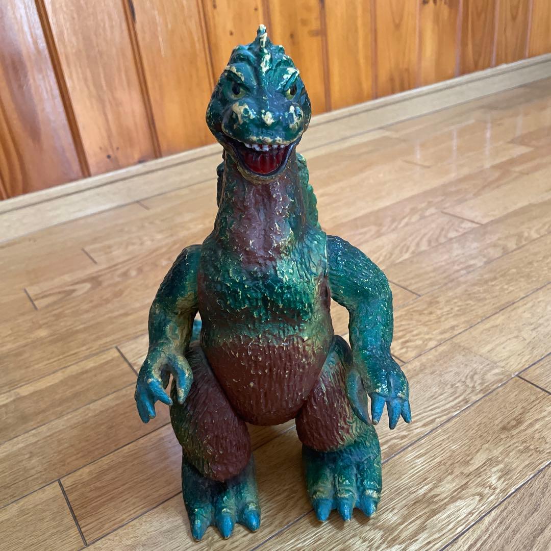 ゴジラ　フィギュア
