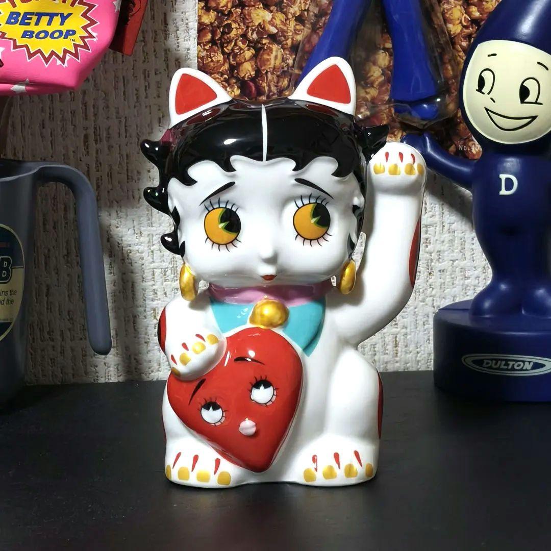 ベティちゃん 招き猫 陶器 フィギュア ベティ・ブープ Betty Boop