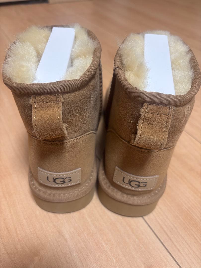 値下げ1月限定価額UGG ムートンブーツ　毛量最高超ふわふわ