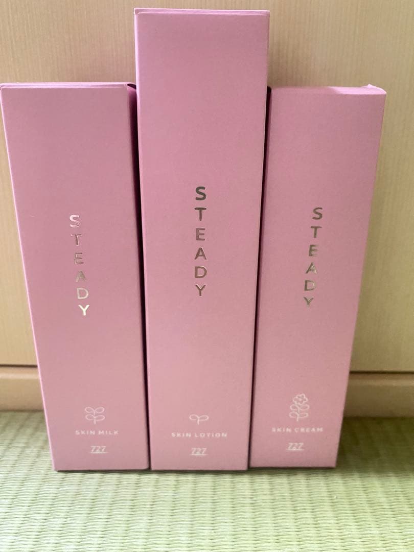 727 ステディ スキンミルク・ローション・クリーム セット　STEADY
