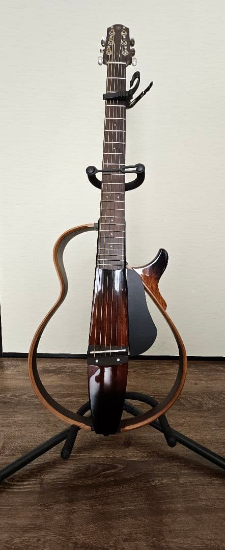 サイレントギター