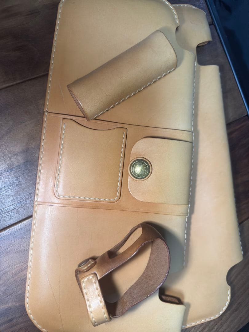 ジムニーjb64 jb74用　本革　サンバイザーカバー　カネマツ工房