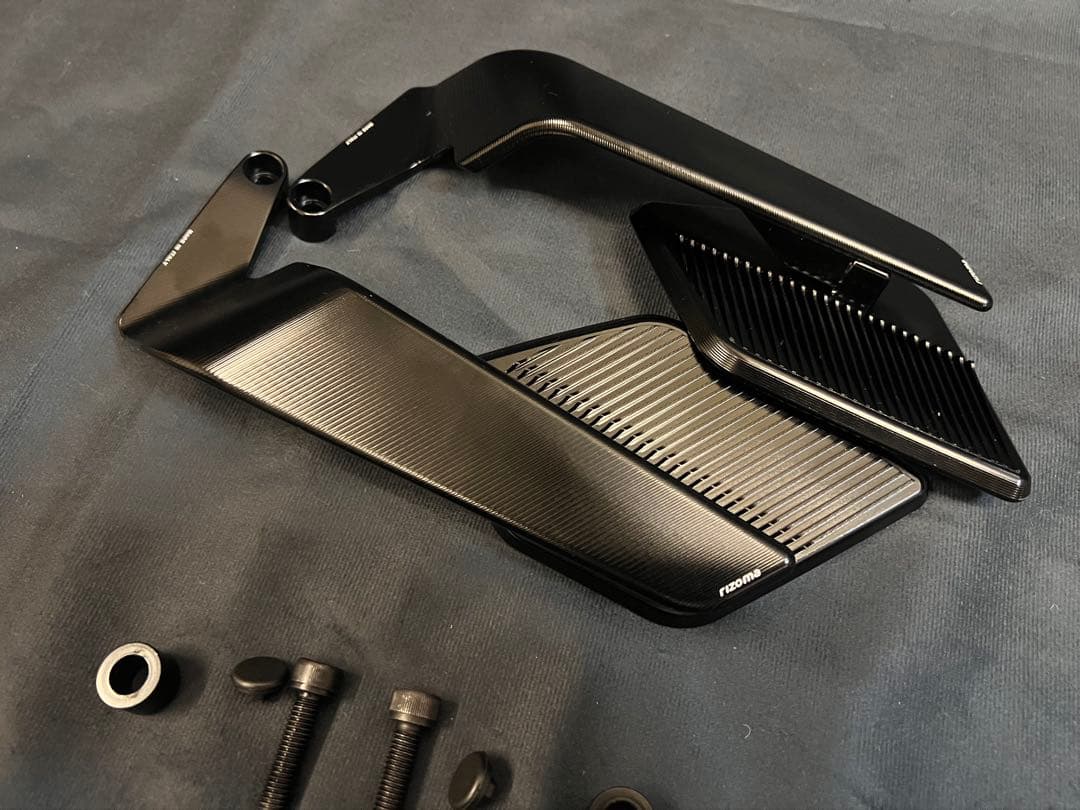 RIZOMAステルスミラー 左右セット BSN140A リゾマ ドゥカティ