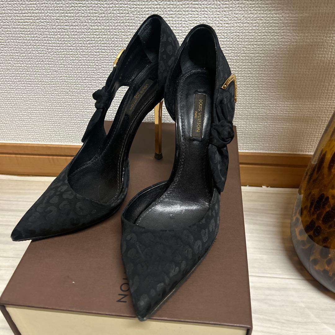 LOUIS VUITTON レオパード柄 ハイヒールパンプス