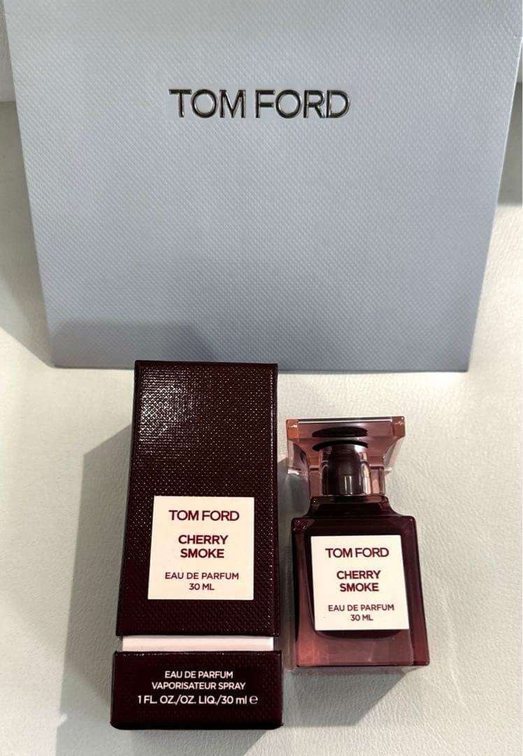 トムフォード　チェリー スモーク オード パルファム　30ml