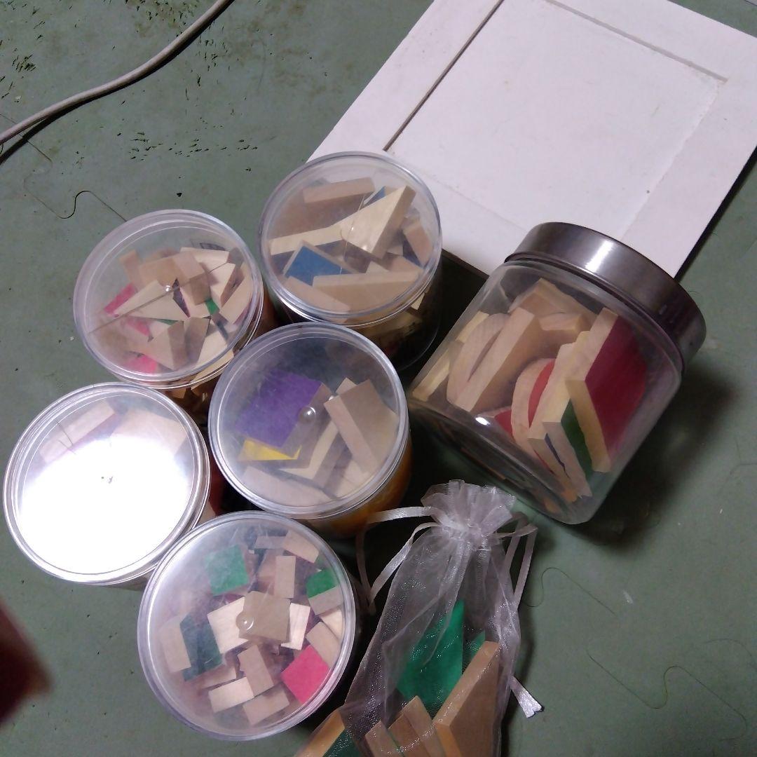 ケルンモザイク　３cm基弱5つ、４．５cm基尺2つ