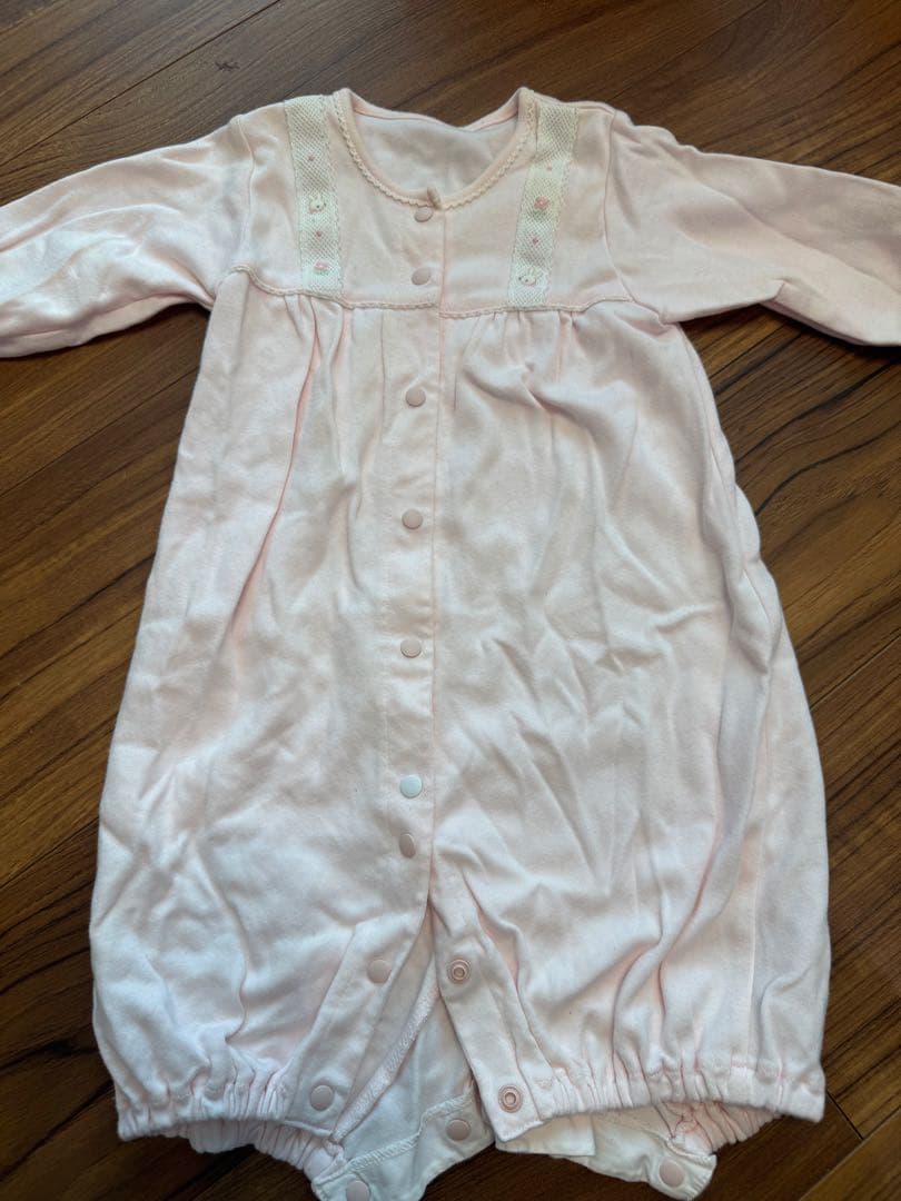 ファミリア ロンパース 50-60 ピンク - メルカリ