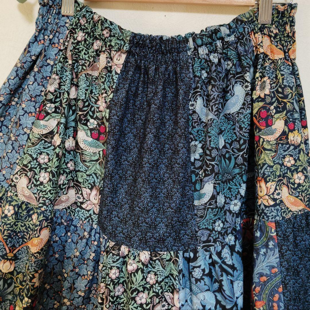 handmadeウィリアムモリスパッチワークティアードスカートfree紺