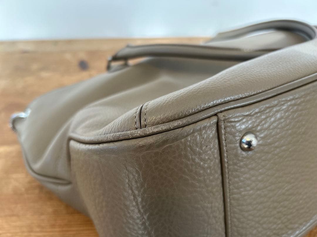 しげしげさん 美品 ペッレモルビダ 2wayビジネストートバッグ 専用袋つき