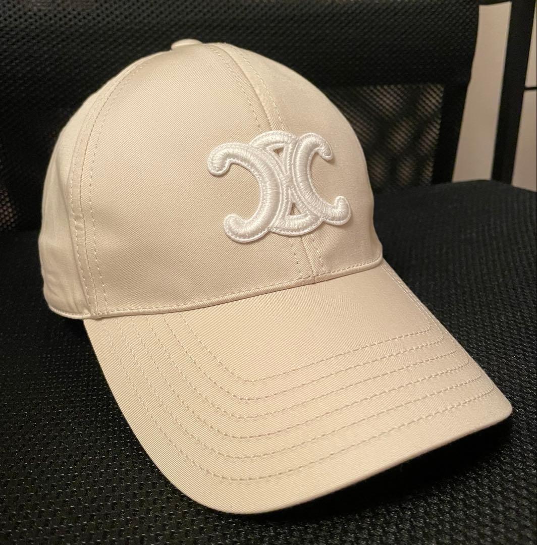 セリーヌ　ベースボールキャップ　バニラ