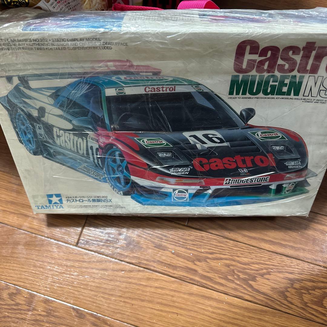 TAMIYA MUGEN NSX 1/24 プラモデル Tamiya Castrol Mugen Honda NSX 1/24 Scale Model Kit Racing New
