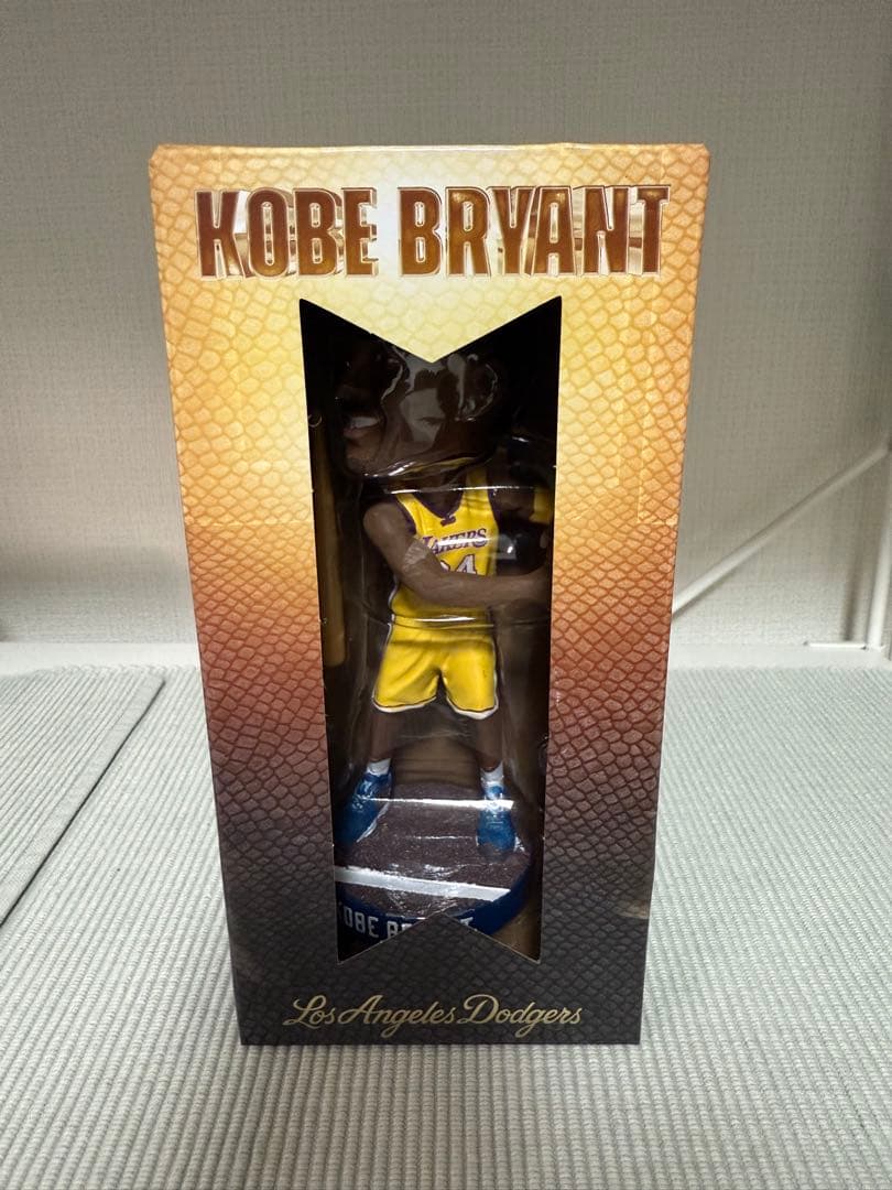 スポーツ Kobe Bryant Bobblehead Dodgers Dodgers unveil Kobe Bryant bobblehead ahead of August giveaway