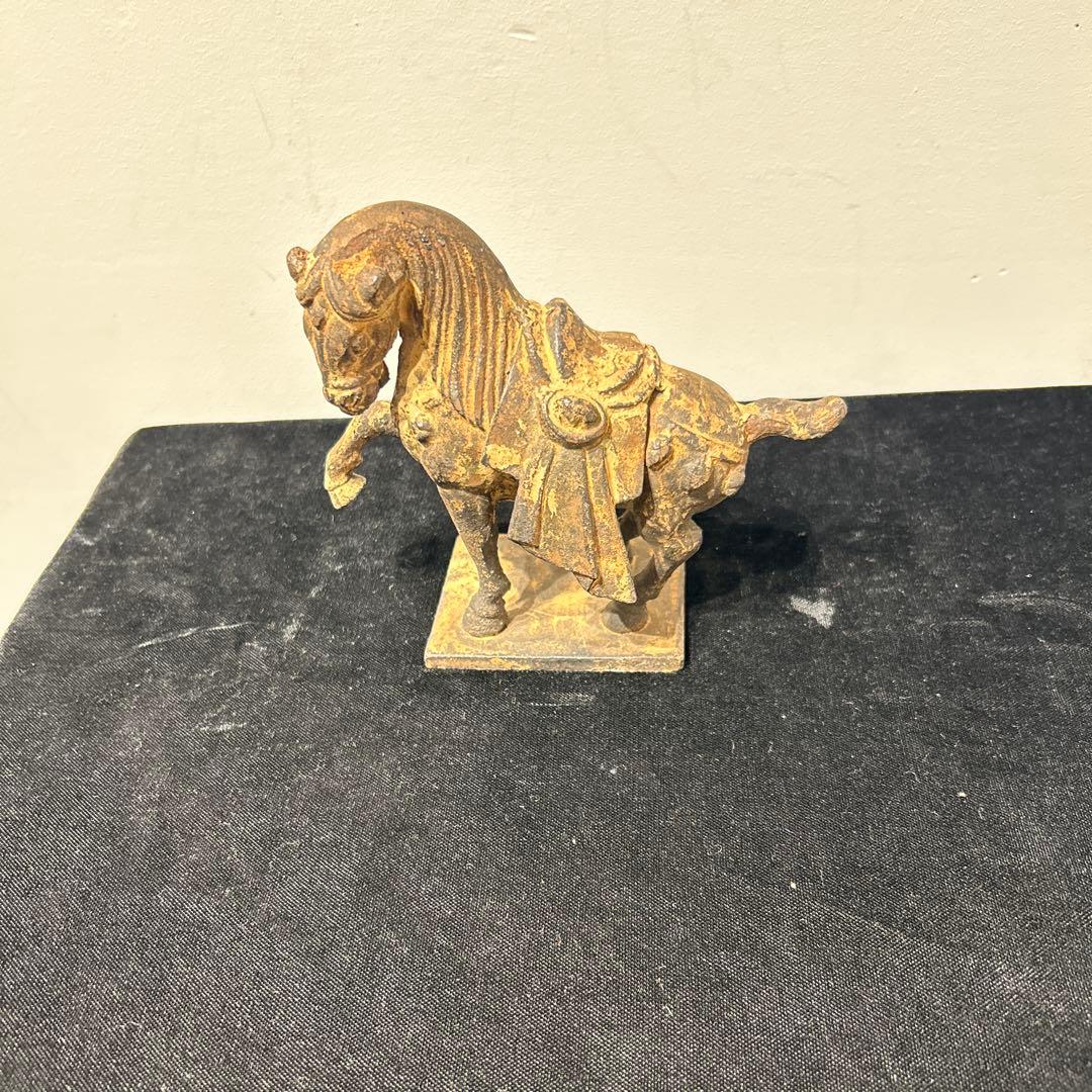 清朝期　紅穂 紅鞍 彫刻文様　清供雅玩　鉄製 清代-民国期 荊渓南孟臣製 朱泥梨型壺（急須）（1616–1949CE） | 入