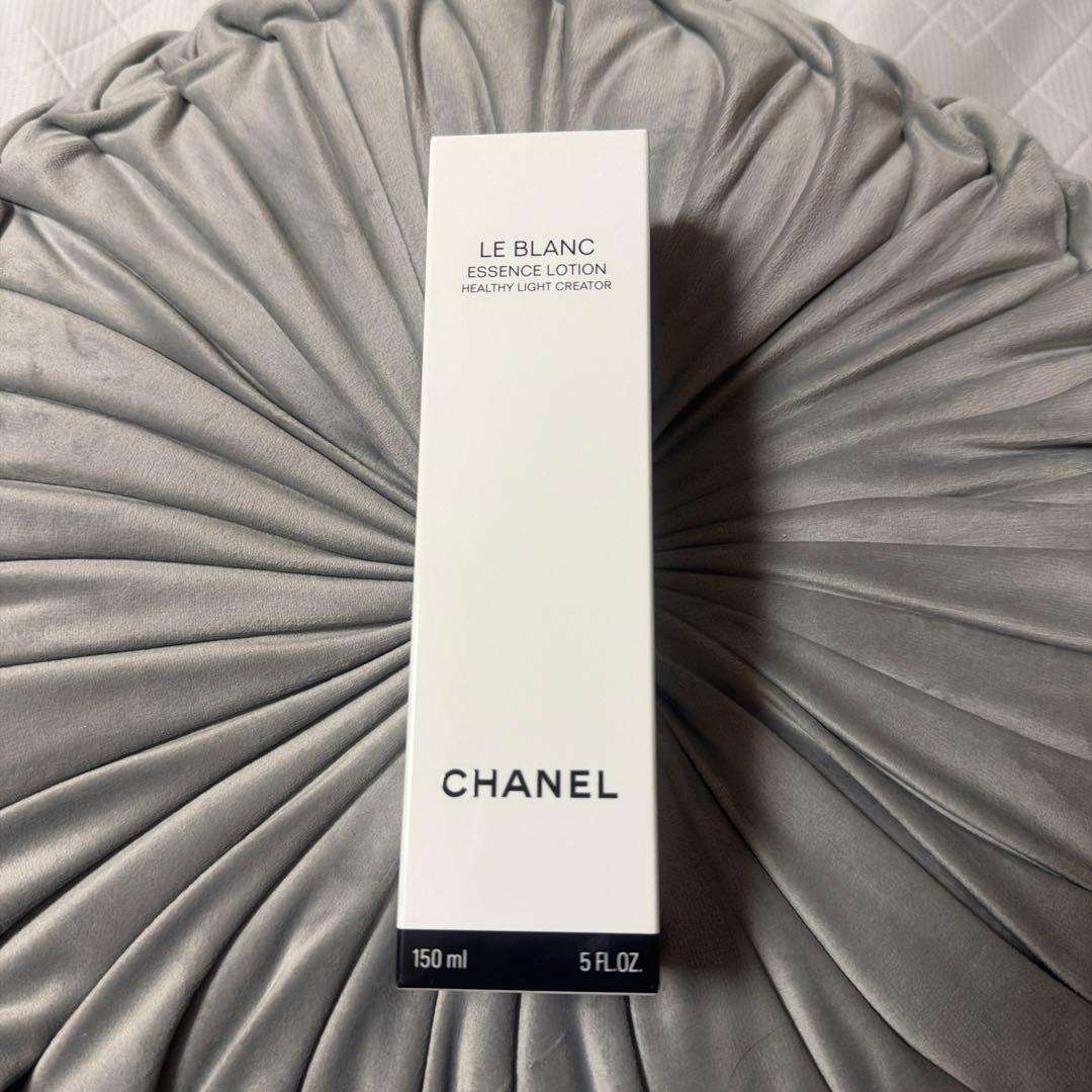 化粧水・ローション・トナー CHANEL LE BLANC ESSENCE LOTION 150ml