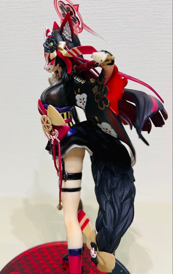 (値下げ)狐坂ワカモ 完成品フィギュア　(高さ28cm) 外箱付き