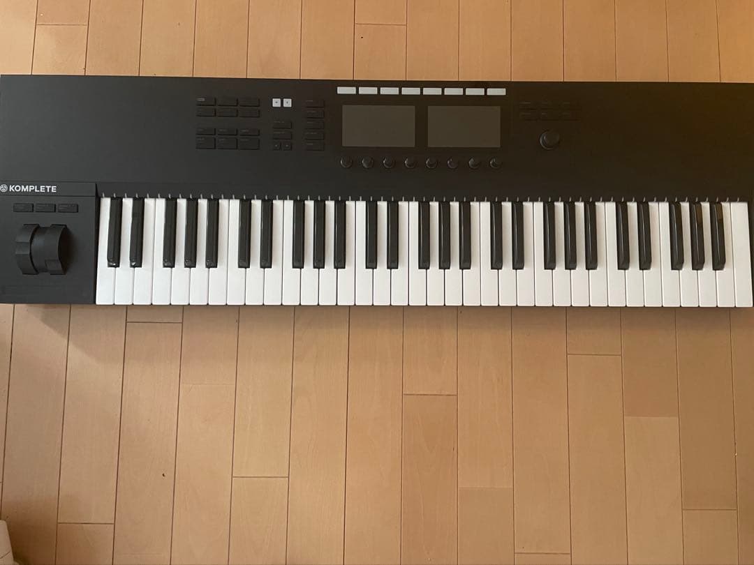 komplete kontrol s61 ※トランスファーライセンス付き Native Instruments S-Series Komplete Kontrol S61 MK3 Keyboard