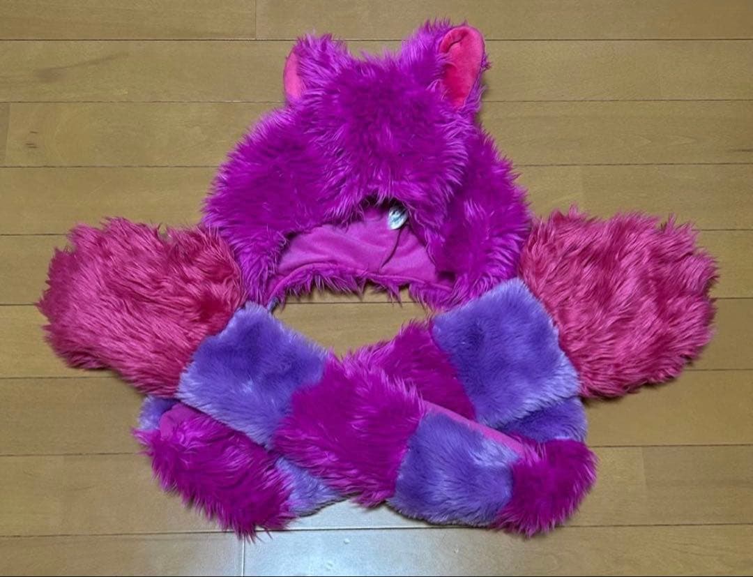 チェシャ猫マフラーキャップ - メルカリ