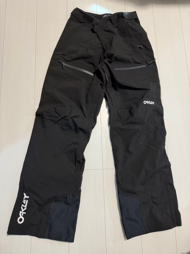 美品　オークリー　スキーパンツ　スノーボード