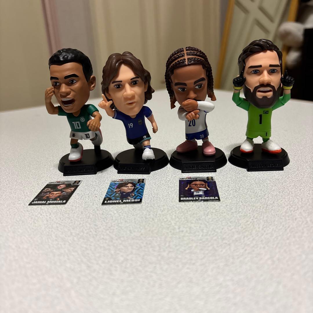 FIFA BALLERS レアメッシ　4体まとめてセット4体セット