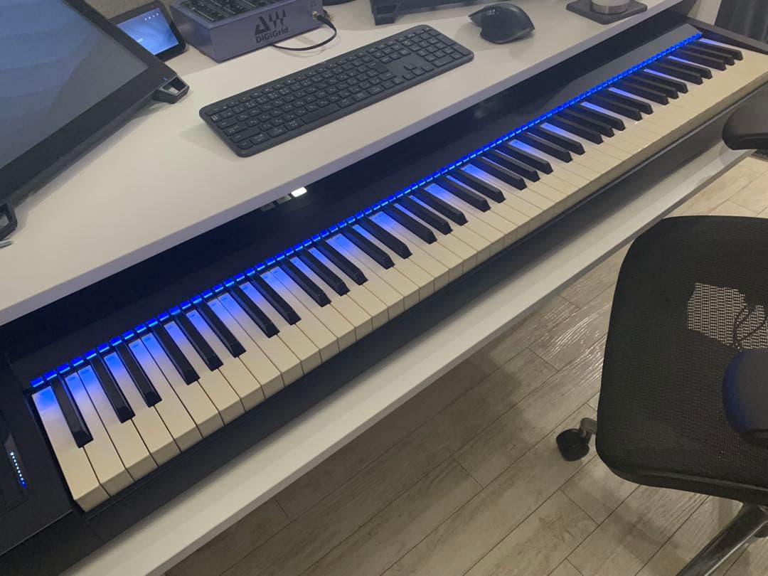 DTM・DAW KOMPLETE KONTROL S88 MK1