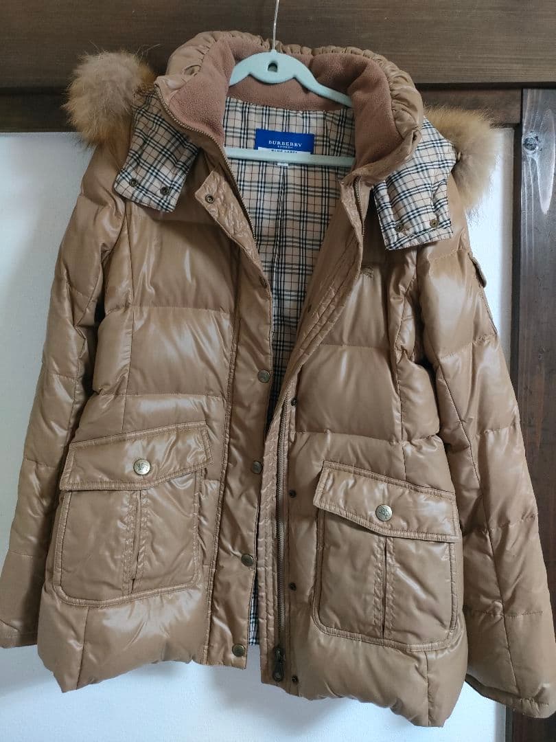 【BURBERRY　BLUE LABEL】ダウンジャケット
