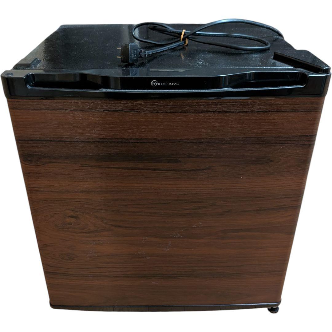 2022年製 TOHOTAIYO 1ドア 冷凍庫 31L 木目 おしゃれ