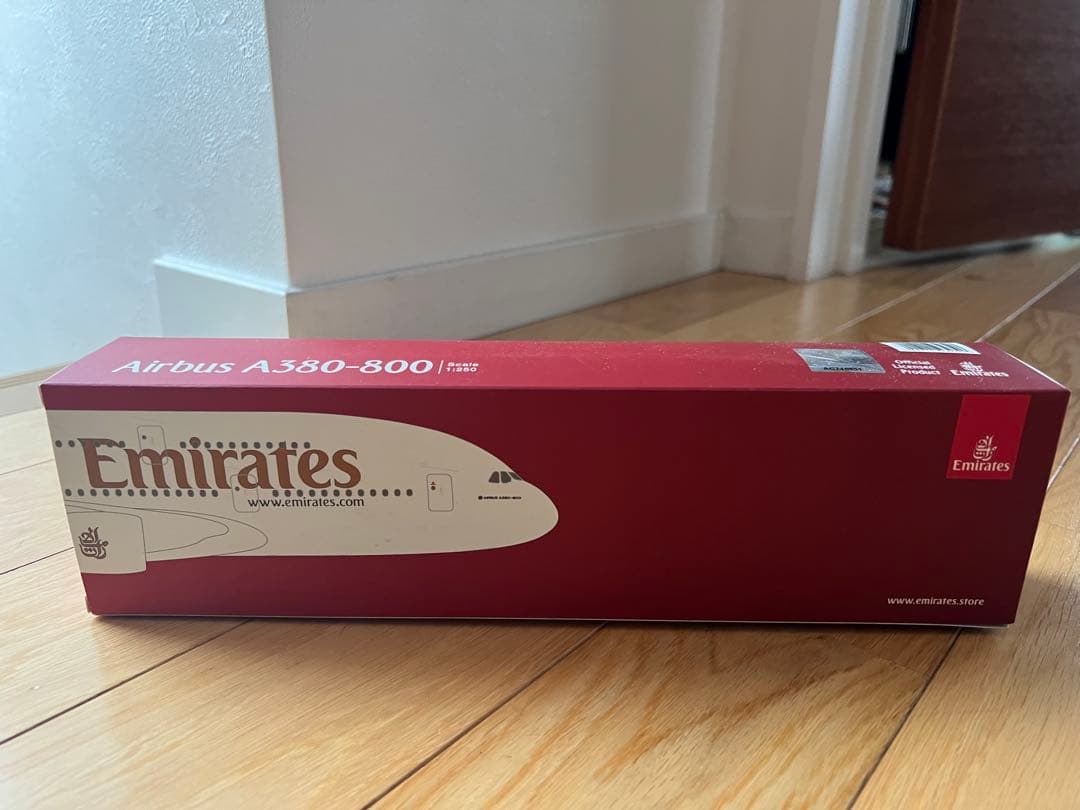 新品未開封 エミレーツ航空 Airbus A380-800 航空機模型 Gemini200 A380-800 エミレーツ航空 新塗装 A6-EOH 1/200 [G2UAE1369]