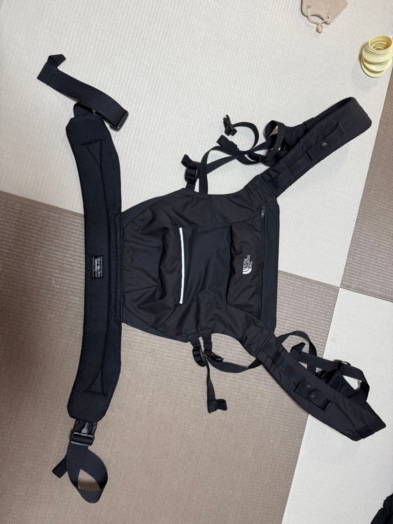 ザ ノースフェイス　ベイビーコンパクトキャリアー ブラック 抱っこ紐