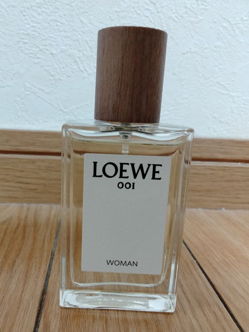LOEWE 001 オードパルファン 30ml