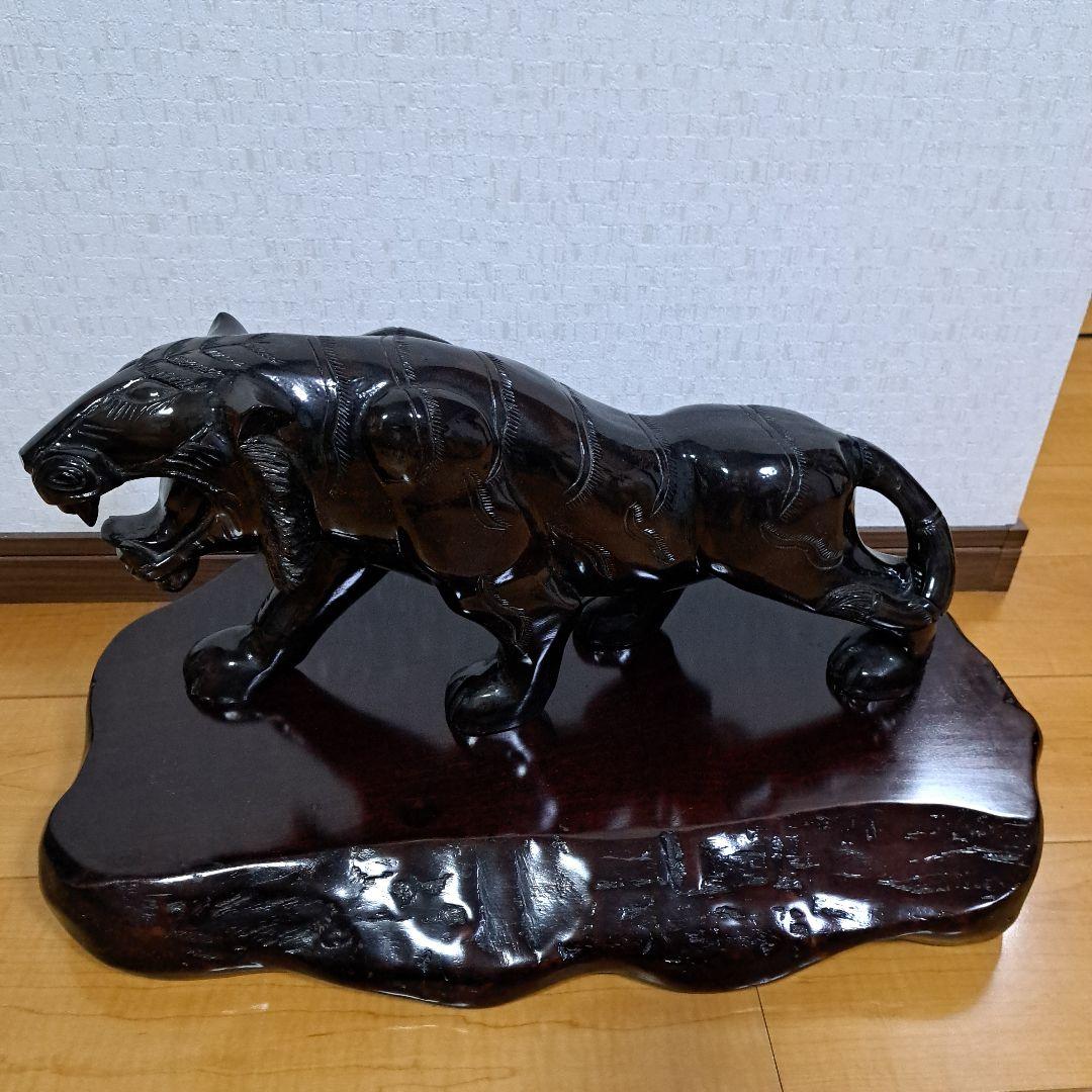 木製虎彫刻 黒色 木彫 虎 大型 68cm 彫刻 木製 オブジェ インテリア 置物 アンティーク