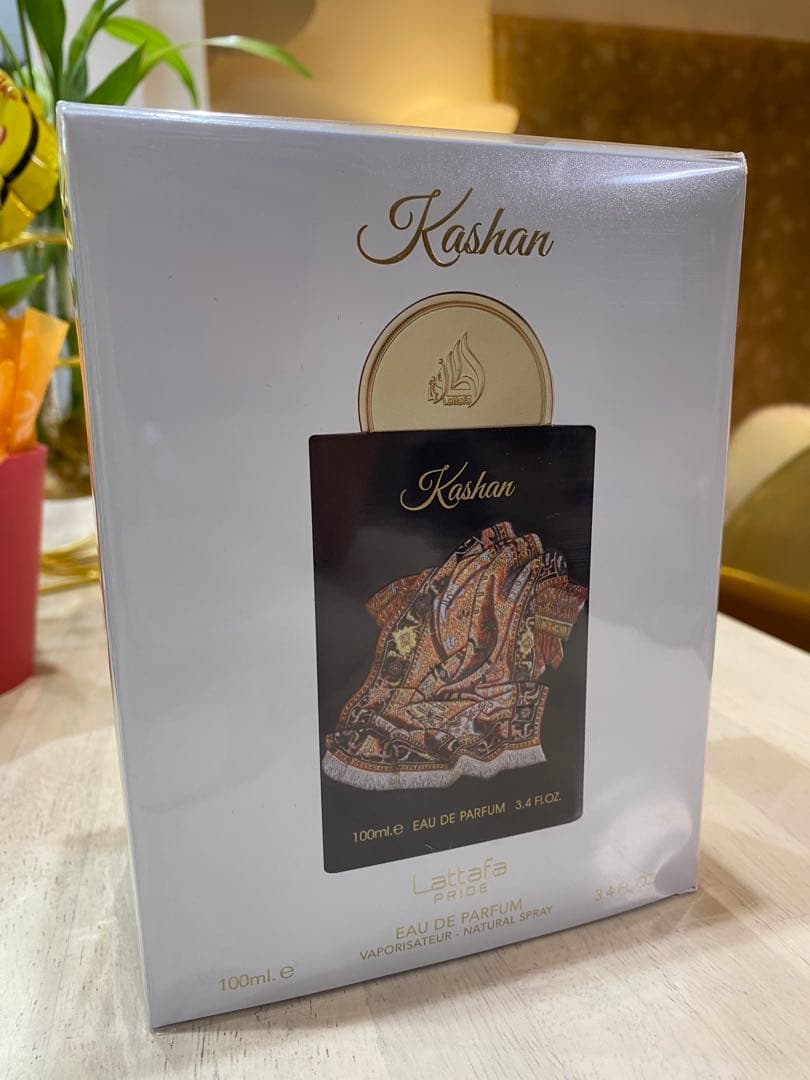 香水(男性用) Lattafa Kashan