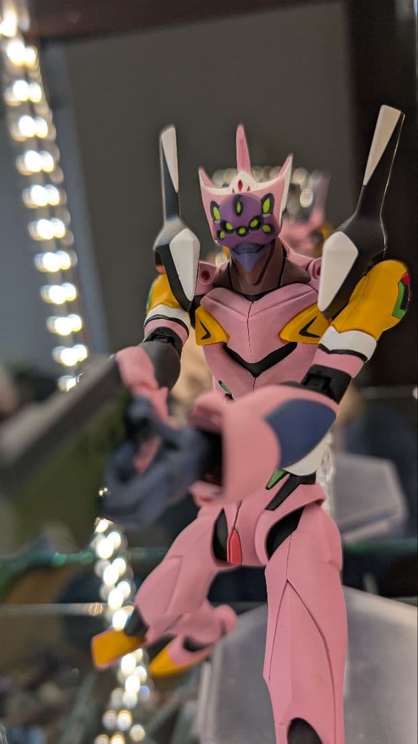 エヴァンゲリオン正規実用型 （ビィレカスタム）8号機 βプラモデル塗装済み完成品 エヴァンゲリオン正規実用型(ヴィレカスタム)8号機β (プラモデル